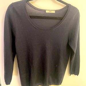 women’s cashmere sweater